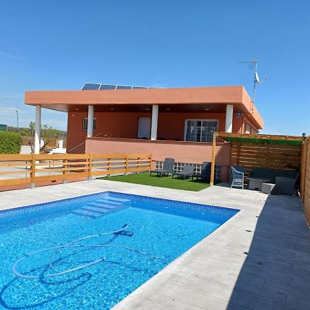 Piscina De Sal Barbacoa Wifi, Parking Gratis, 3 Min Pga Casa El Roble Villa Girona Bagian luar foto