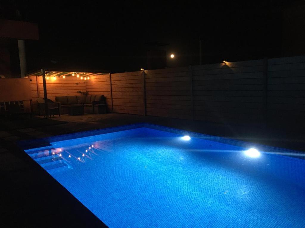 Piscina De Sal Barbacoa Wifi, Parking Gratis, 3 Min Pga Casa El Roble Villa Girona Bagian luar foto